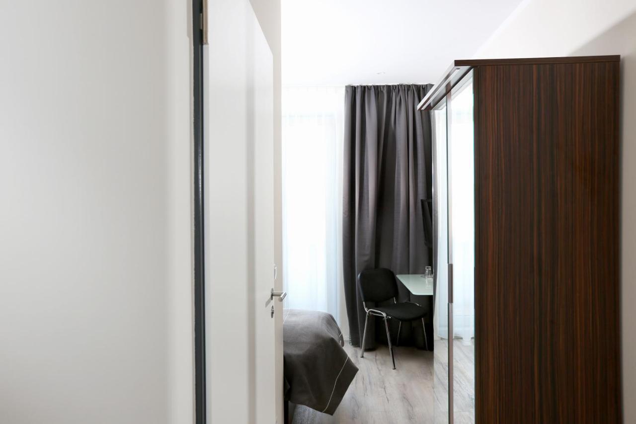 H24 Hoteltow Esterno foto