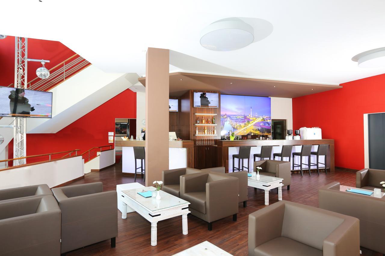 H24 Hoteltow Esterno foto