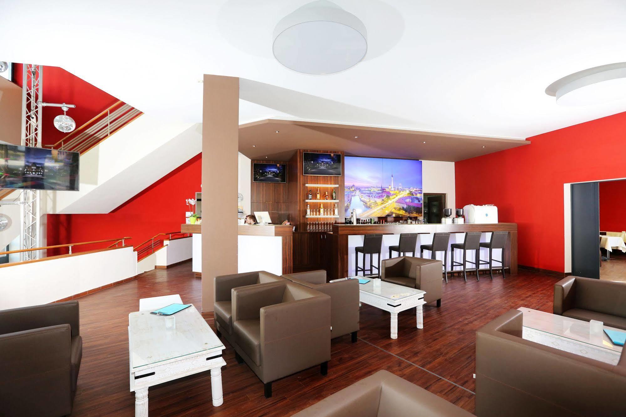 H24 Hoteltow Esterno foto